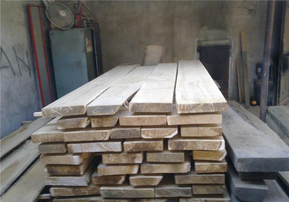 Producator cherestea uscata stejar frasin cires tei nuc site baldakke    scari trepte panou