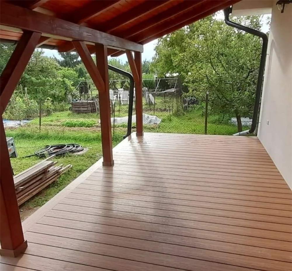 Producator/montator foisoare, terase, garduri, deck wpc