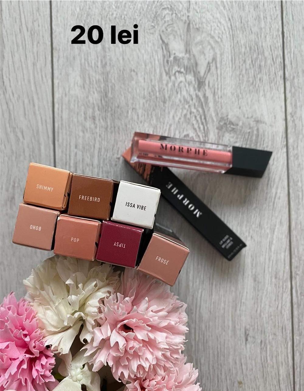 Produse MakeUp. Noi. Sigilate și la un pret mult mai decent.