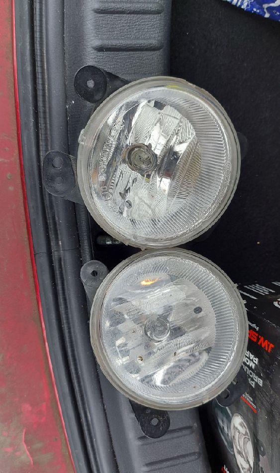 proiector jeep wrangler cod 05182026AA