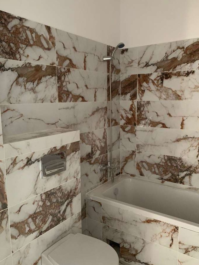 PROMOTIE!! Apartament 3 camere , Metrou Berceni (10-12min)