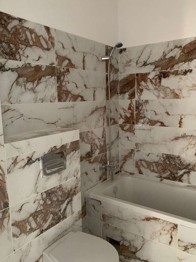 PROMOTIE!! Apartament 3 camere , Metrou Berceni (10-12min)