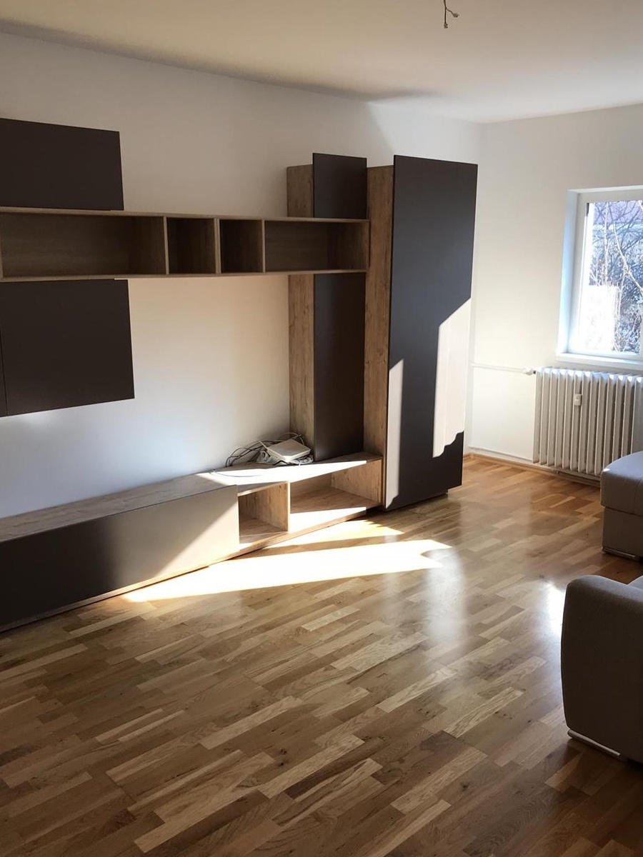 Proprietar 2 cam decomandat utilat 3/4 Piata Sudului Metrou