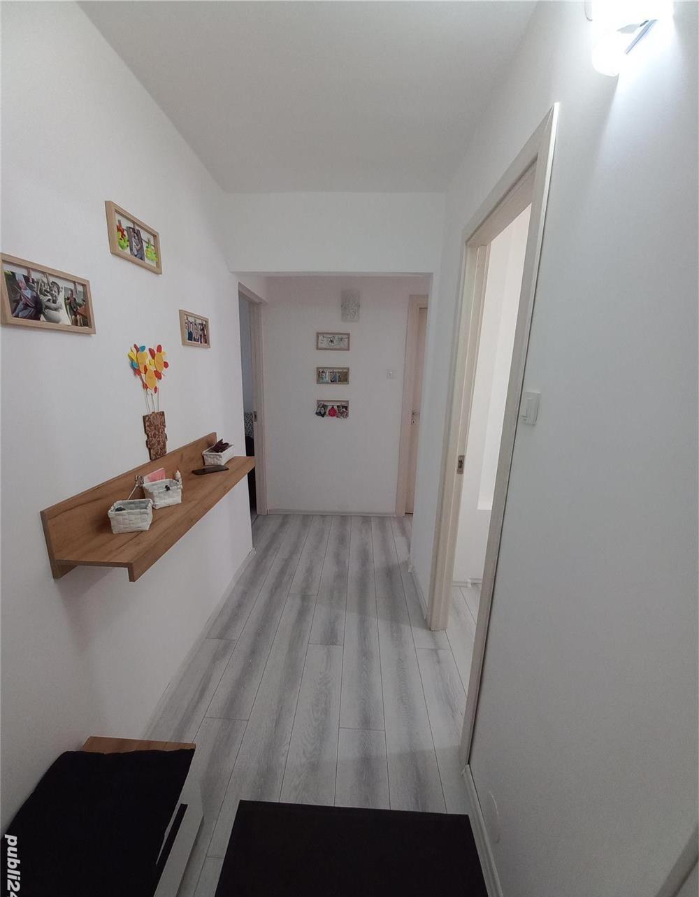 Proprietar 2 camere decomandat