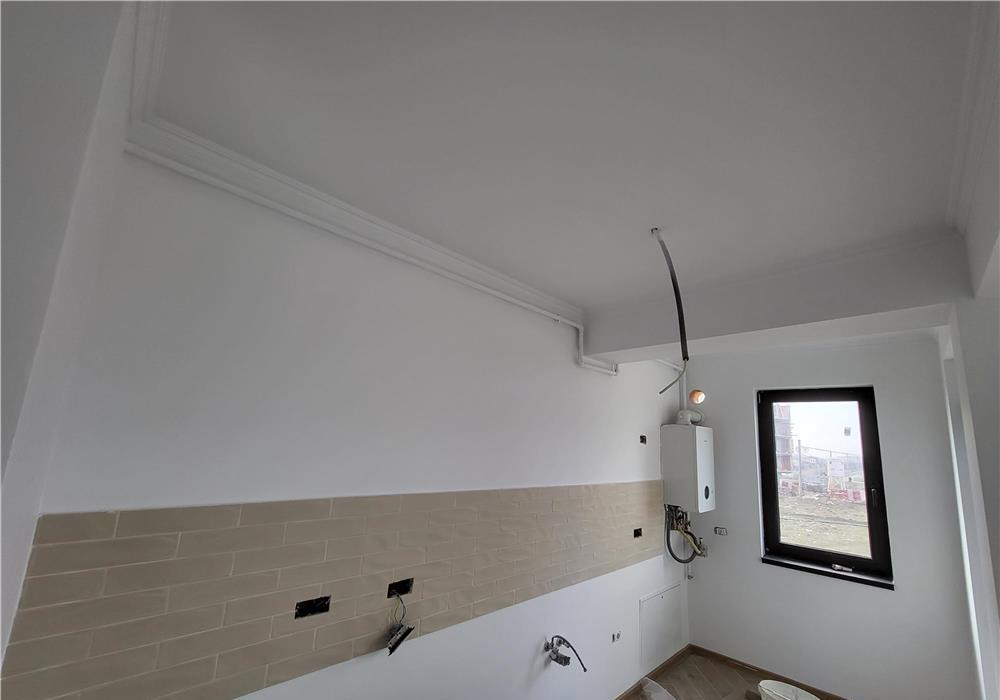 Proprietar. Apartament in bloc nou. Zona Braytim-Musicescu. Decomandat.