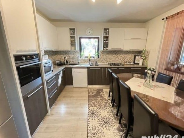 Proprietar, casa individuală noua, Lipovei, 6 camere, 487 teren, zonă excelenta