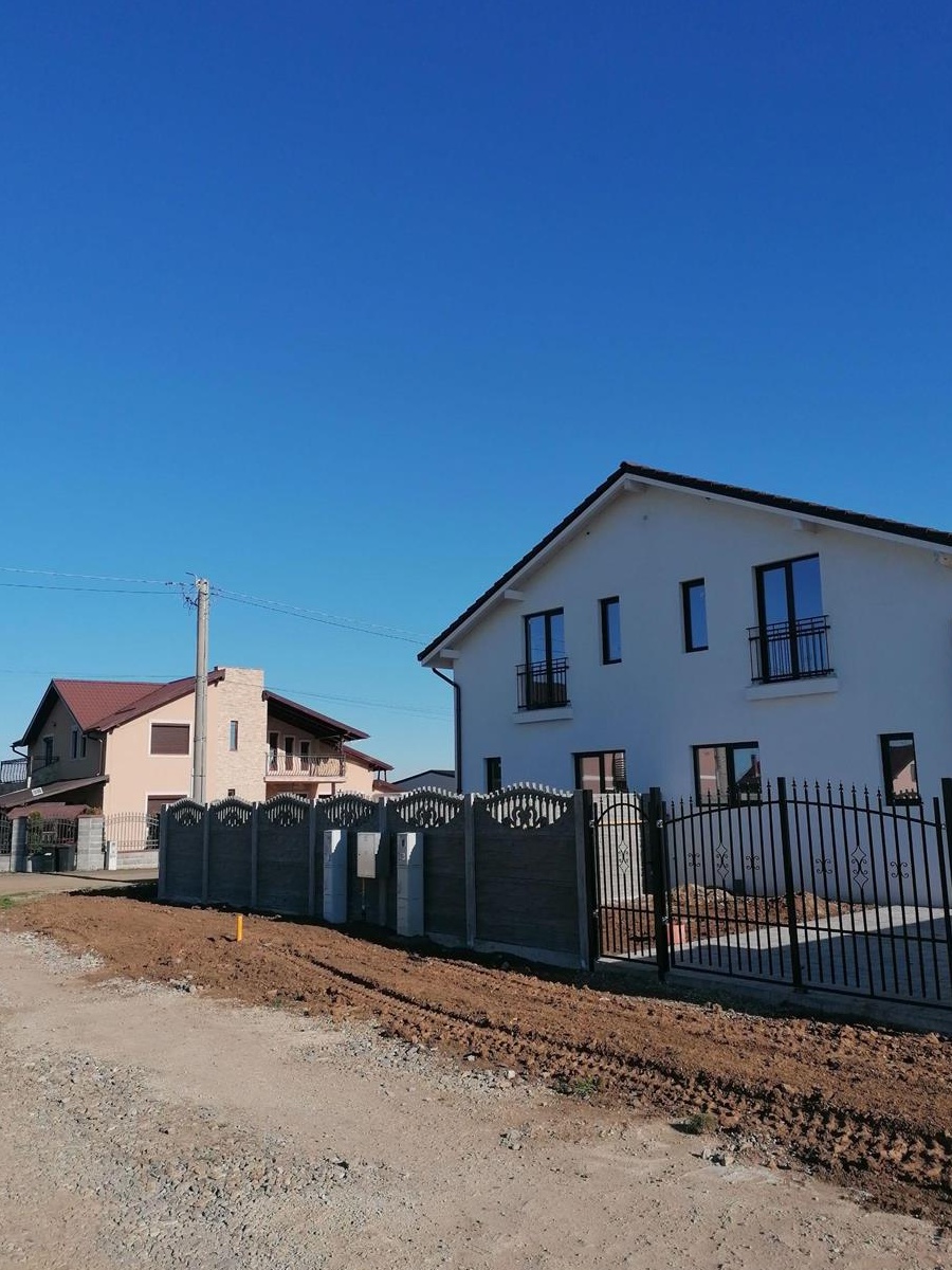 Proprietar, Casă tip Duplex în Sinandrei jud. Timiș