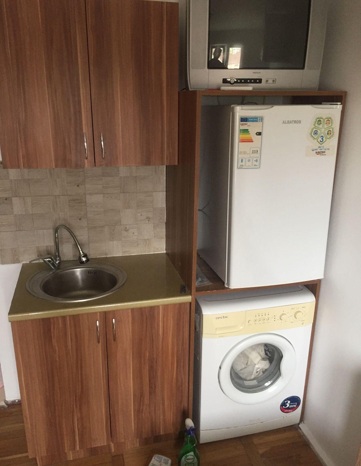 Proprietar Complex Studentesc - inchiriez garsoniera, renovata 2021