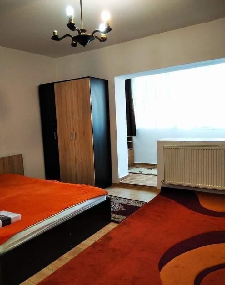 Proprietar închiriez apartament cu 1 cameră