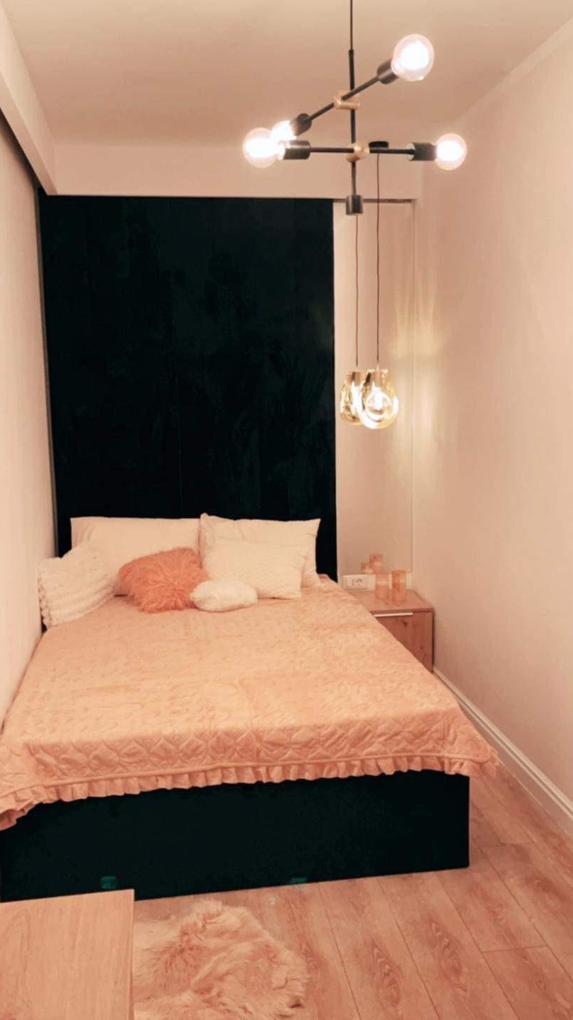 Proprietar, închiriez apartament cu 2 camere (living OPEN space cu bucătăria).