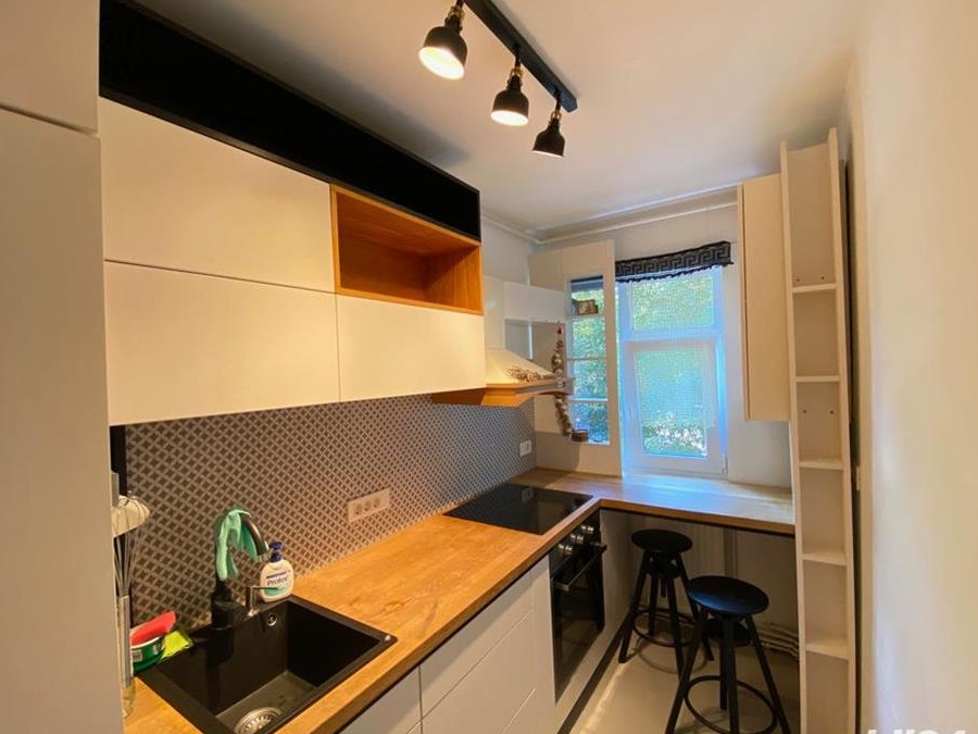 Proprietar închiriez apartament cu 3 camere lângă Piața Doina