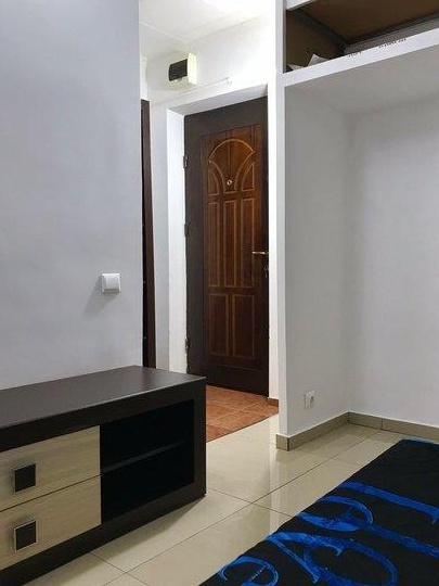 Proprietar inchiriez garsoniera cocheta langa Mall Vitan, mobilata si utilata complet