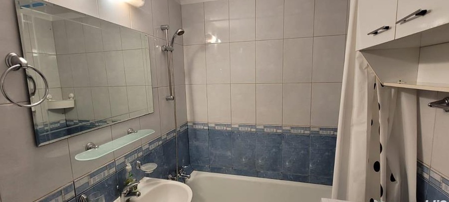 Proprietar, închiriez garsonieră Drumul Taberei-Ghencea, la 3 min. de tramvaiul 41