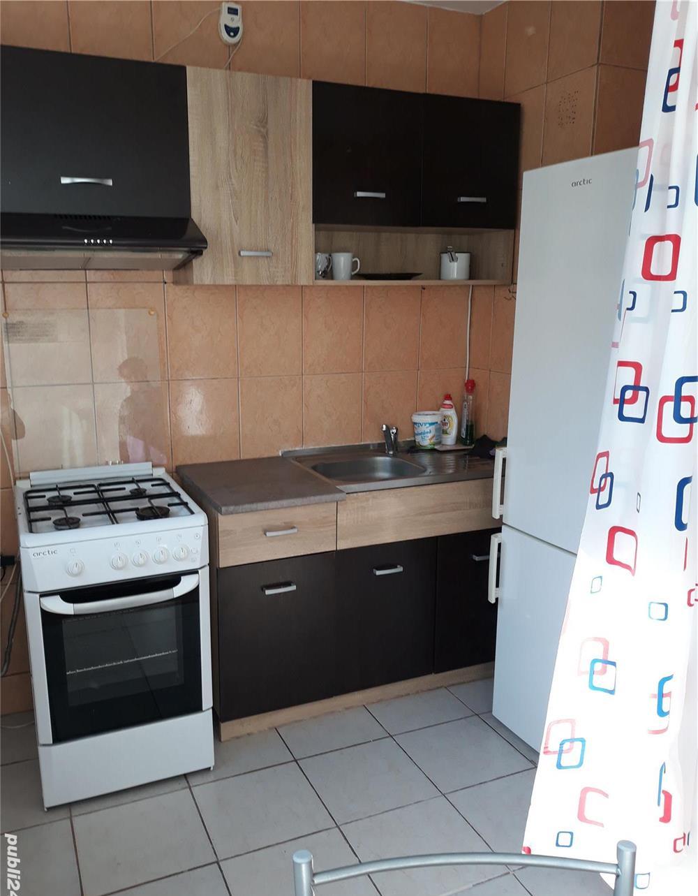 Proprietar inchiriez garsoniera Lujerului renovata/utilata 280 euro