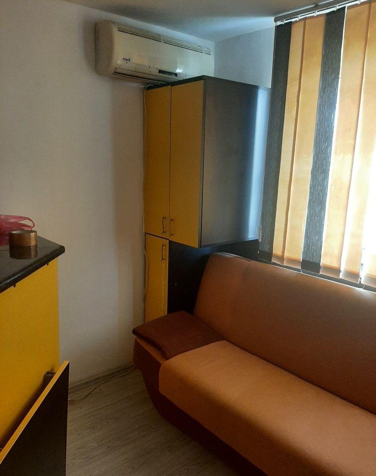 Proprietar închiriez garsonieră zona Dâmbovița - Alfa pret 150euro