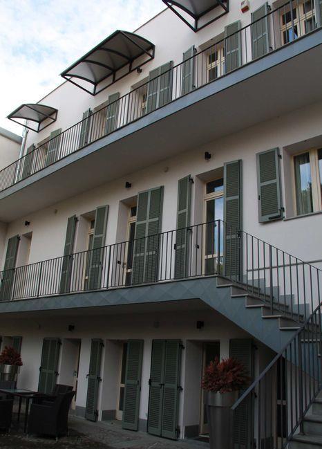 Proprietar inchiriez spatii SAD/Apartament - Zona Centrala 10eur/mp