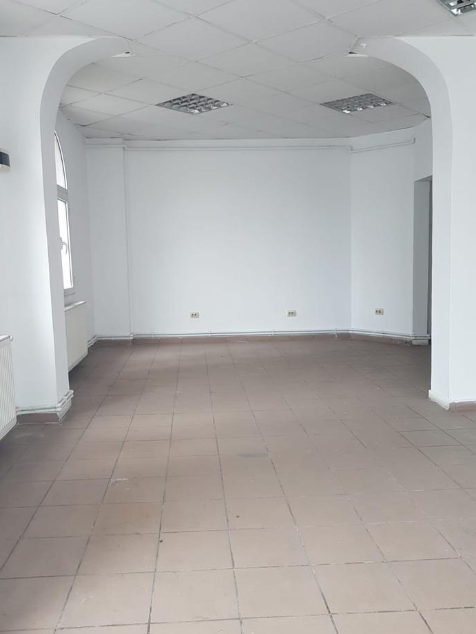Proprietar Închiriez Spațiu Comercial sos Giurgiului int cu str Sălcetului