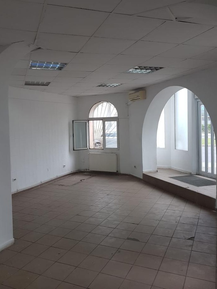 Proprietar Închiriez Spațiu Comercial sos Giurgiului int cu str Sălcetului