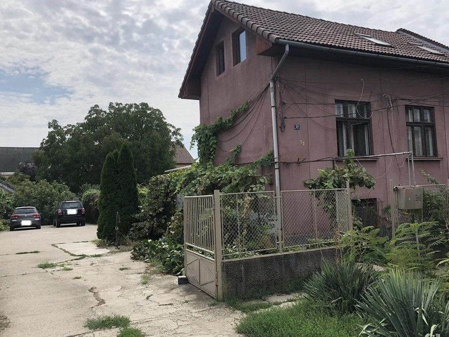 Proprietar ofer spre vanzare casa cu teren zona Elisabetin