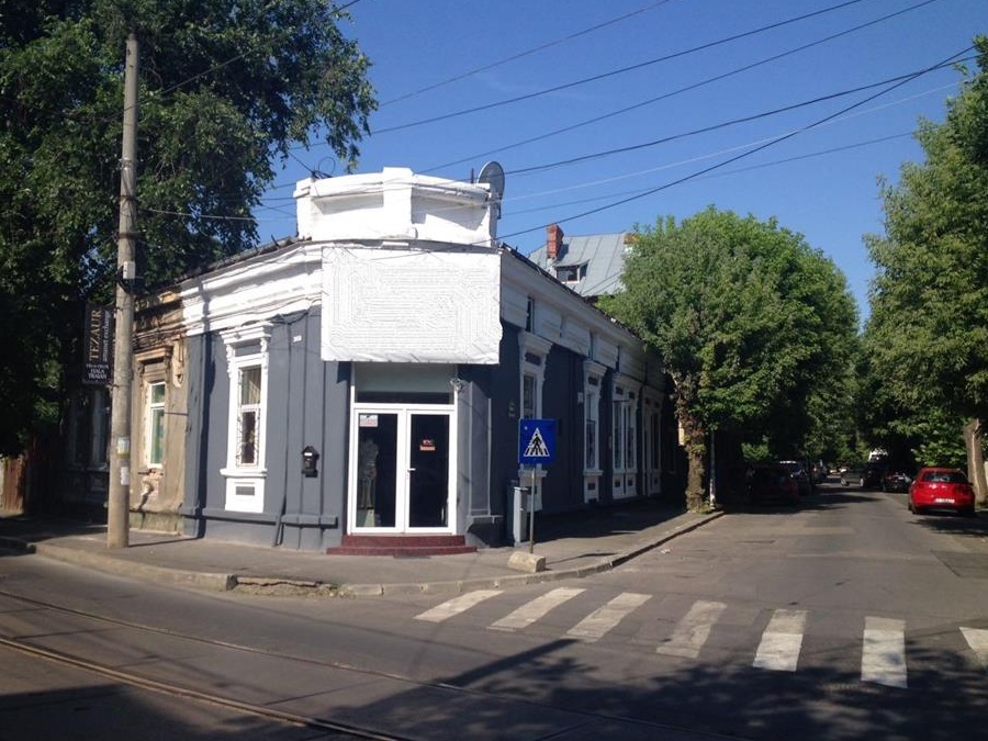 Proprietar Spatiu Comercial-Showroom - Birouri strada Traian 137, colt cu Popa Soare 72