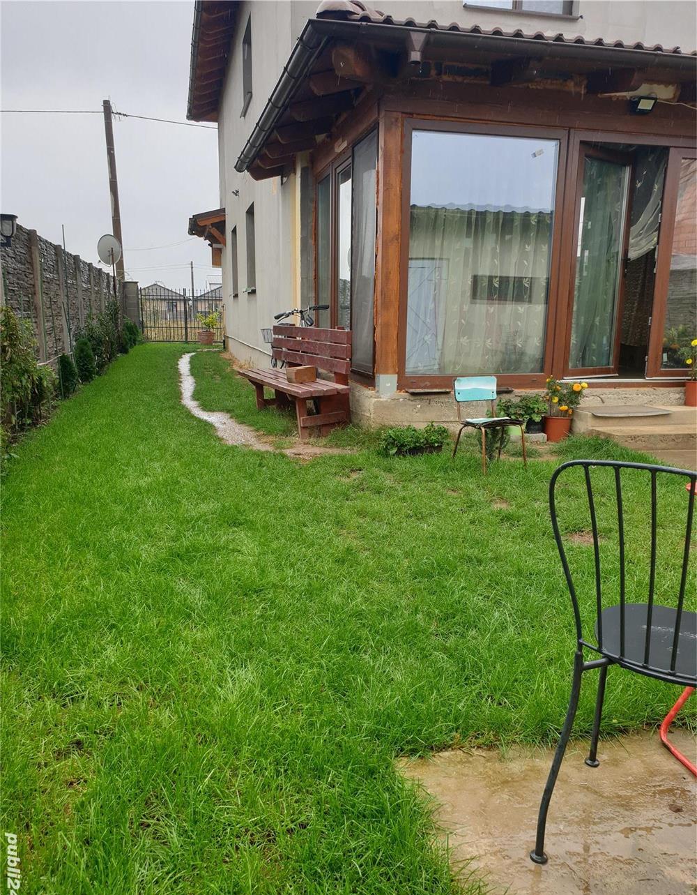 Proprietar vând 1/2 duplex  128mp