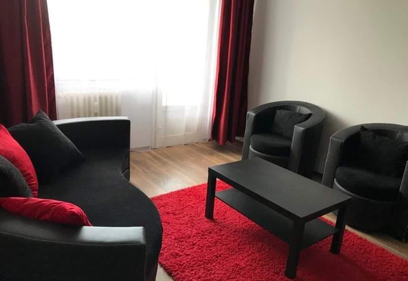 Proprietar vand 2 camere Piata Sudului