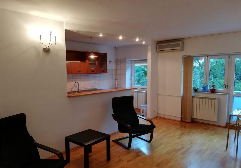 Proprietar vand ap. 3 cam. bloc din 2000-Unirii - Udriste - mobilat - 83 mp et 1/4