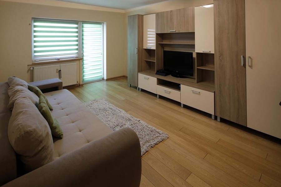 Proprietar, vand apartament 3 camere, zona Bucovina