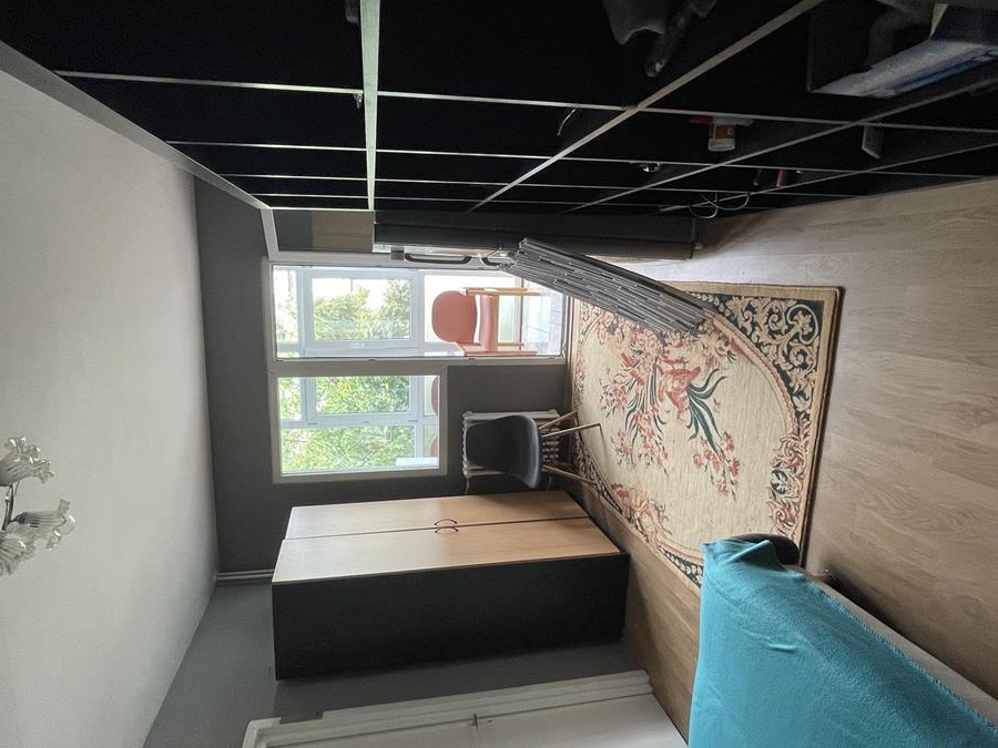 PROPRIETAR vand Apartament cu 2 camere la etajul 3 pe strada Labirint3