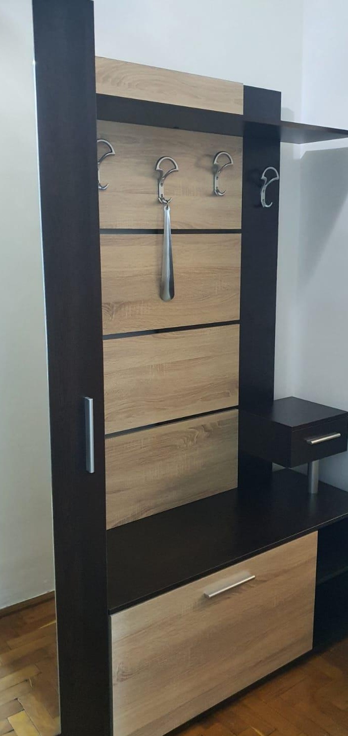 Proprietar vând apartament cu două camere!