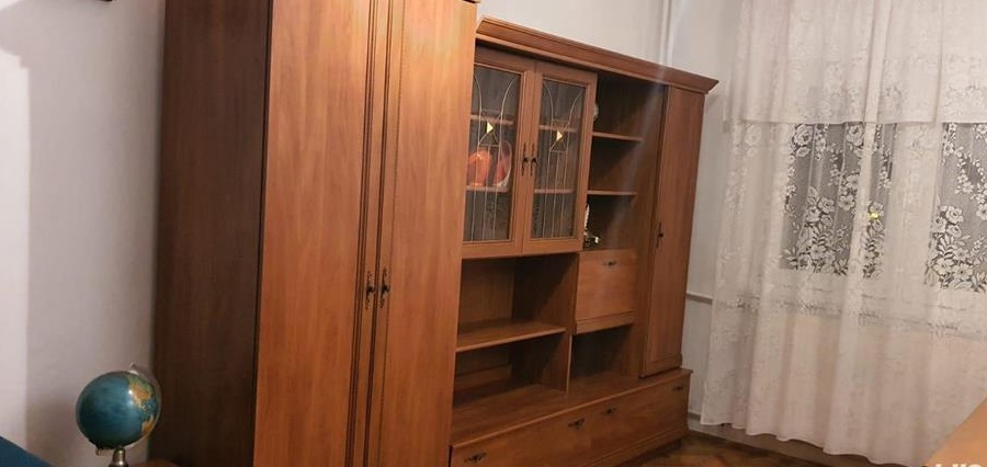 Proprietar vând apartament cu două camere!