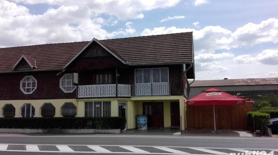 Proprietar - vand cabana si teren langa 2 noduri importante de autostrada