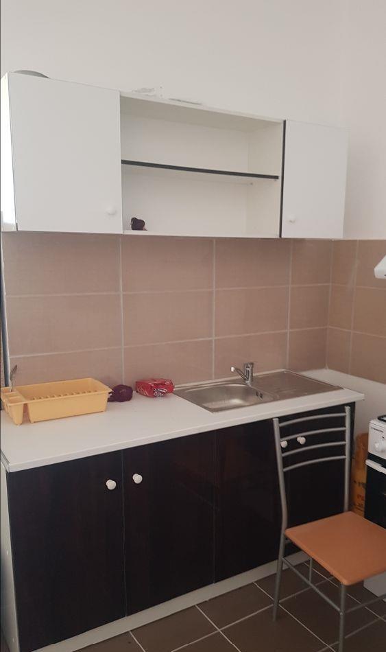 proprietar vand casa 10 camere