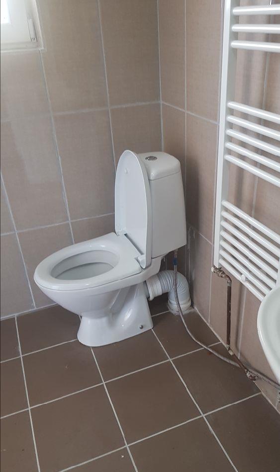proprietar vand casa 10 camere