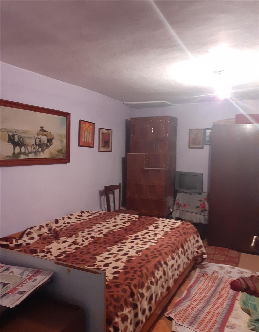 Proprietar vand casa cu teren 1500 m in Tuzla