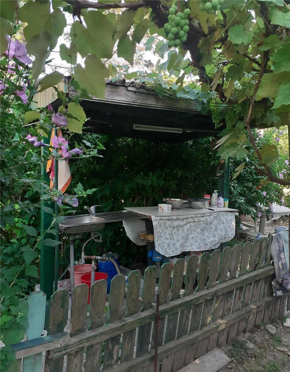 Proprietar vand casa cu teren 1500 m in Tuzla