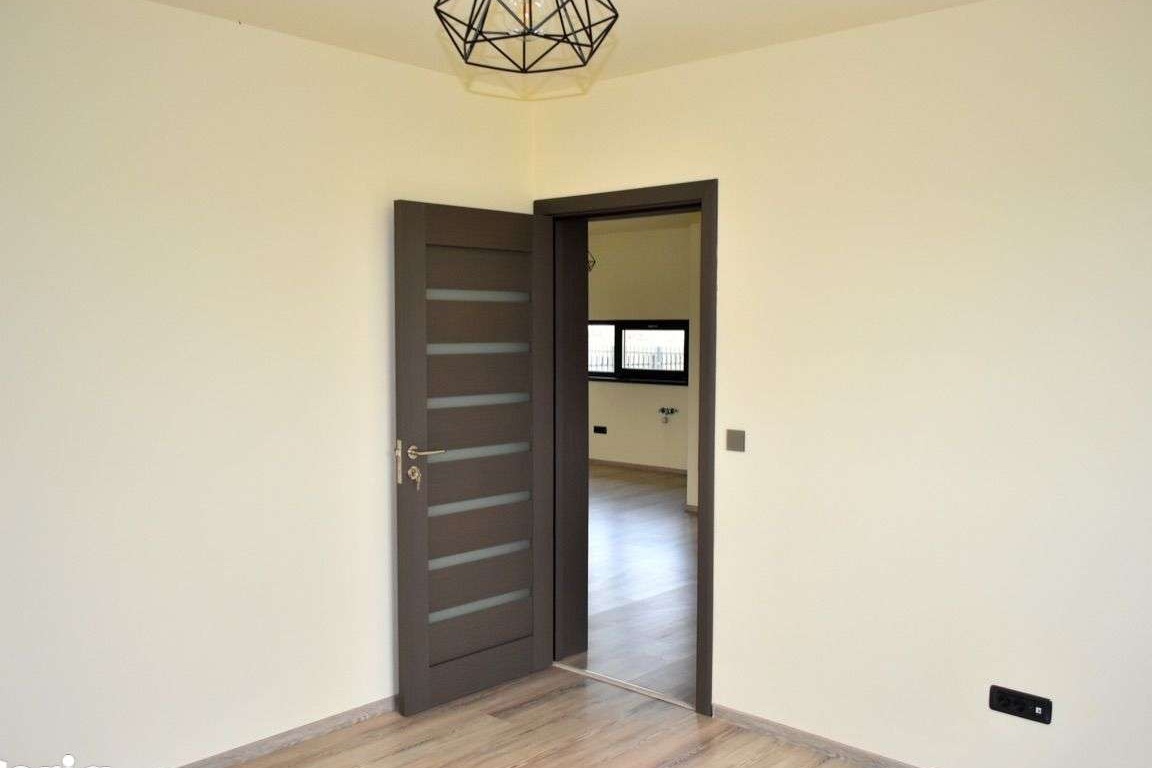 Proprietar vând casa tip duplex in Mosnita Noua