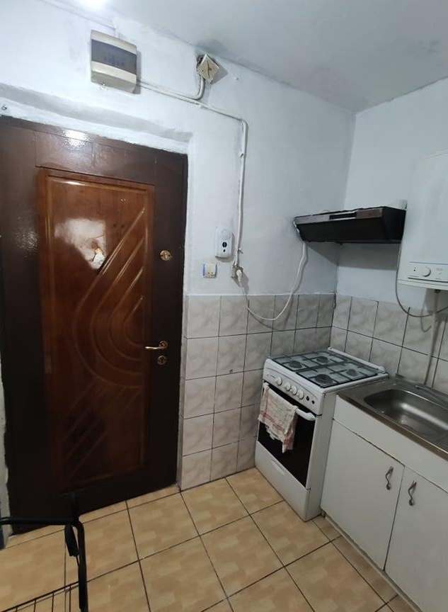 Proprietar vand garsoniera Buziasului