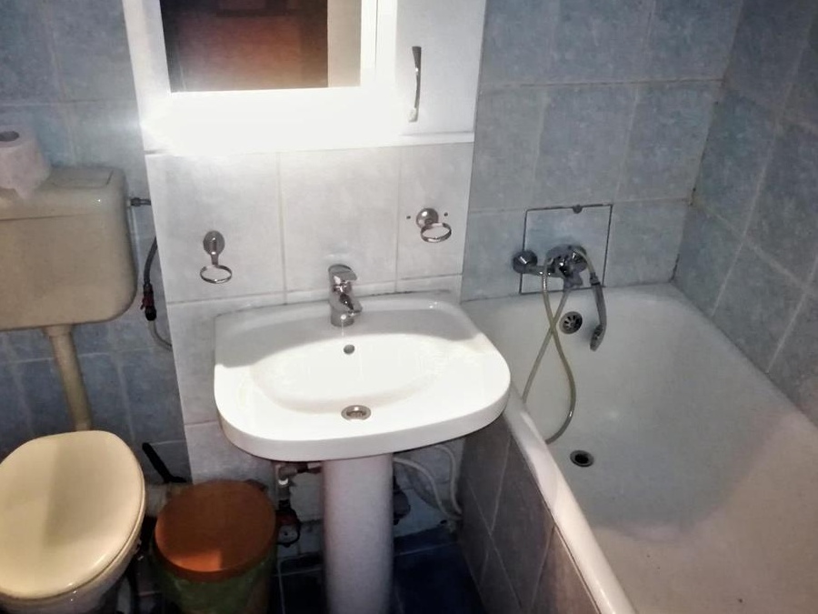 Proprietar, vand garsoniera zona Banu Manta
