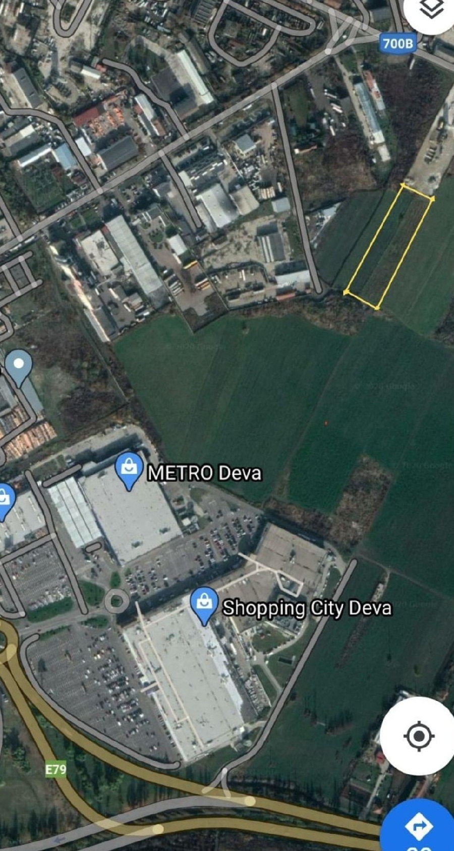 Proprietar vand teren intravilan zona Shopping City Deva