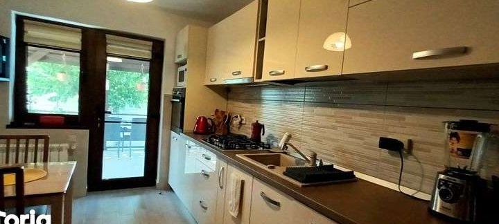 Proprietar vilă  P+E