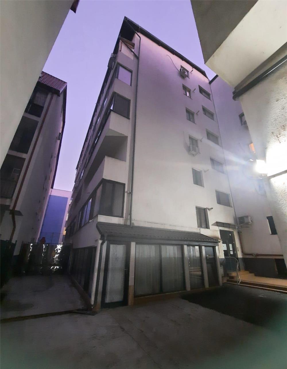 Proprietar, vind garsoniera pretabil 2 camere