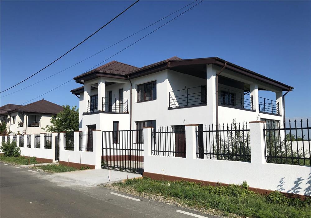 Proprietar vinde Vila de Lux   Domnesti   260 mp / 500 mp curte