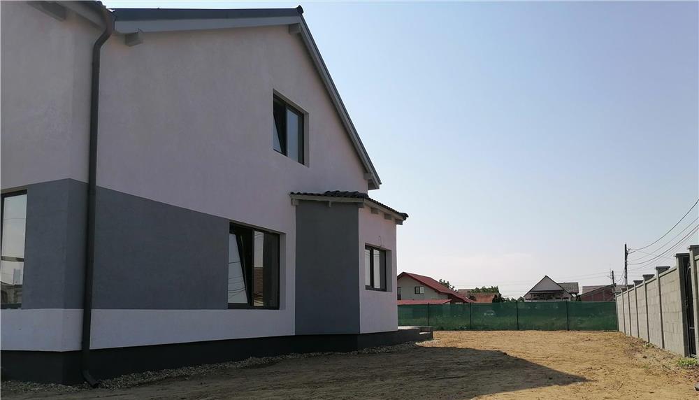 Proprietari, vindem casa noua P+M, la 7 km de Arad, comuna Sofronea.