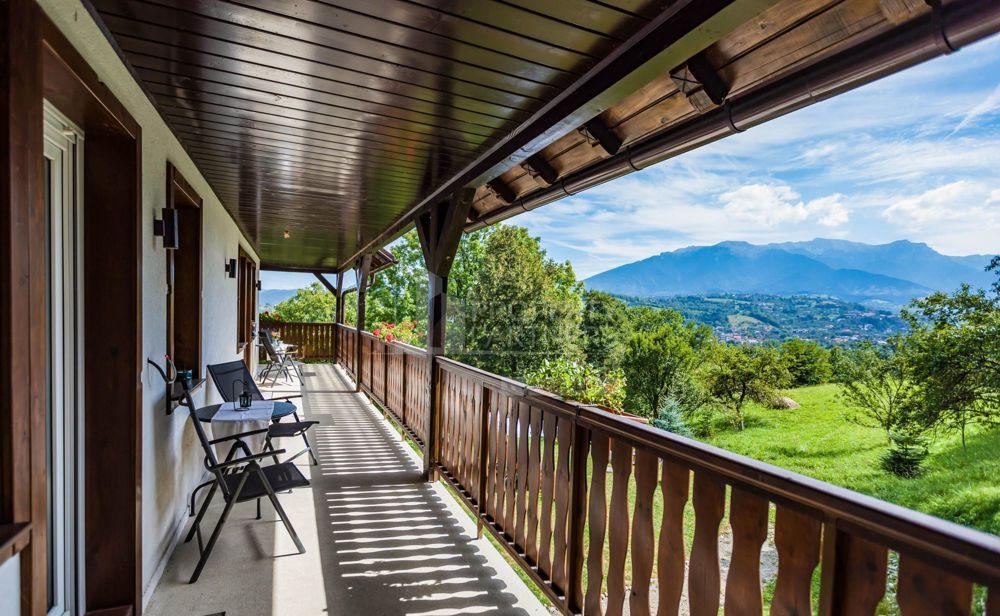 Proprietate 28000 mp teren + Vila Bran