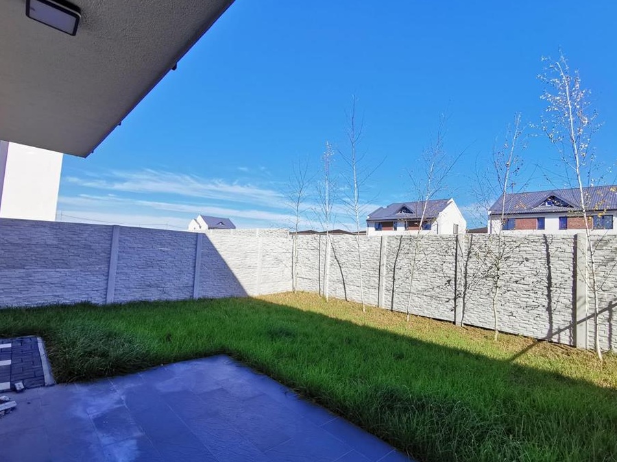 Proprietrar, vand vila tip duplex,in Otopeni 179900 eur