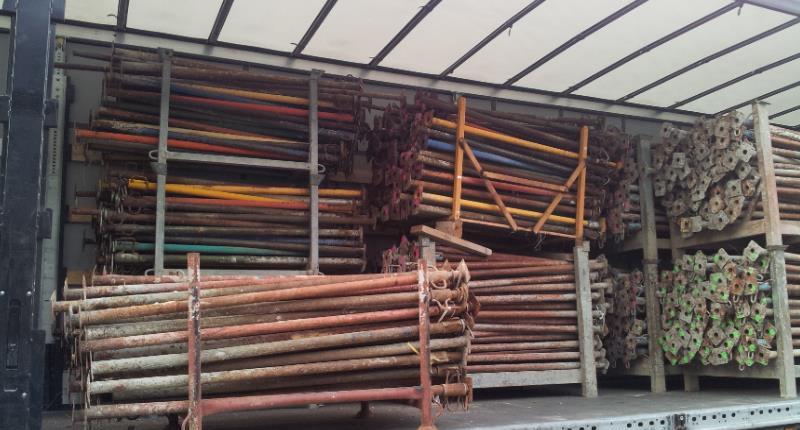 Propte  metalice de sustinere ,popici de metal