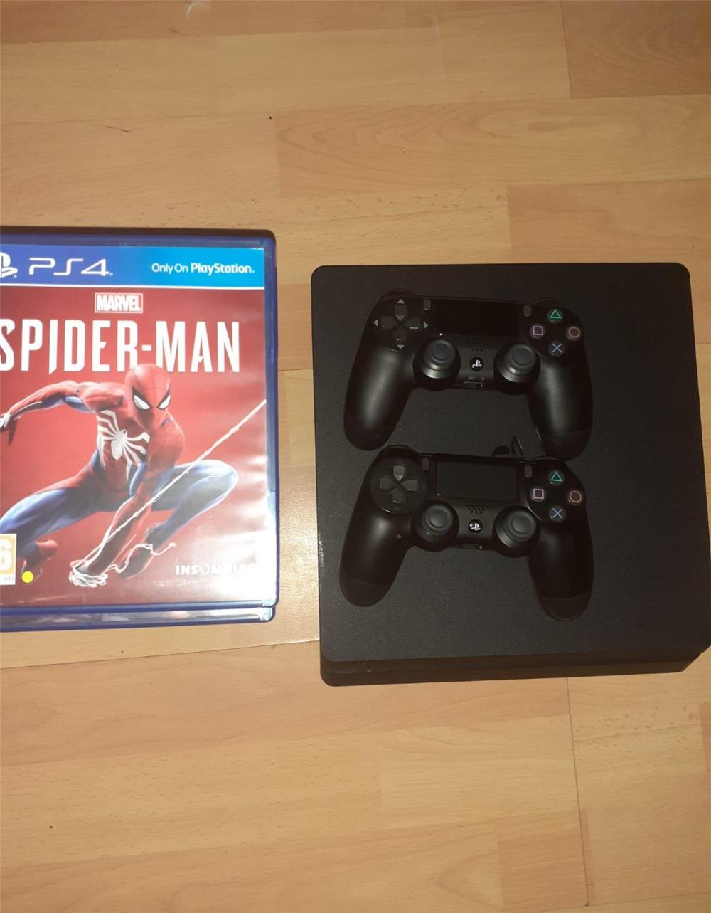 PS 4 Slim 1TB + 14 jocuri