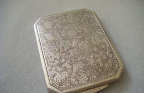 Pudriera argint 800 anul 1930
