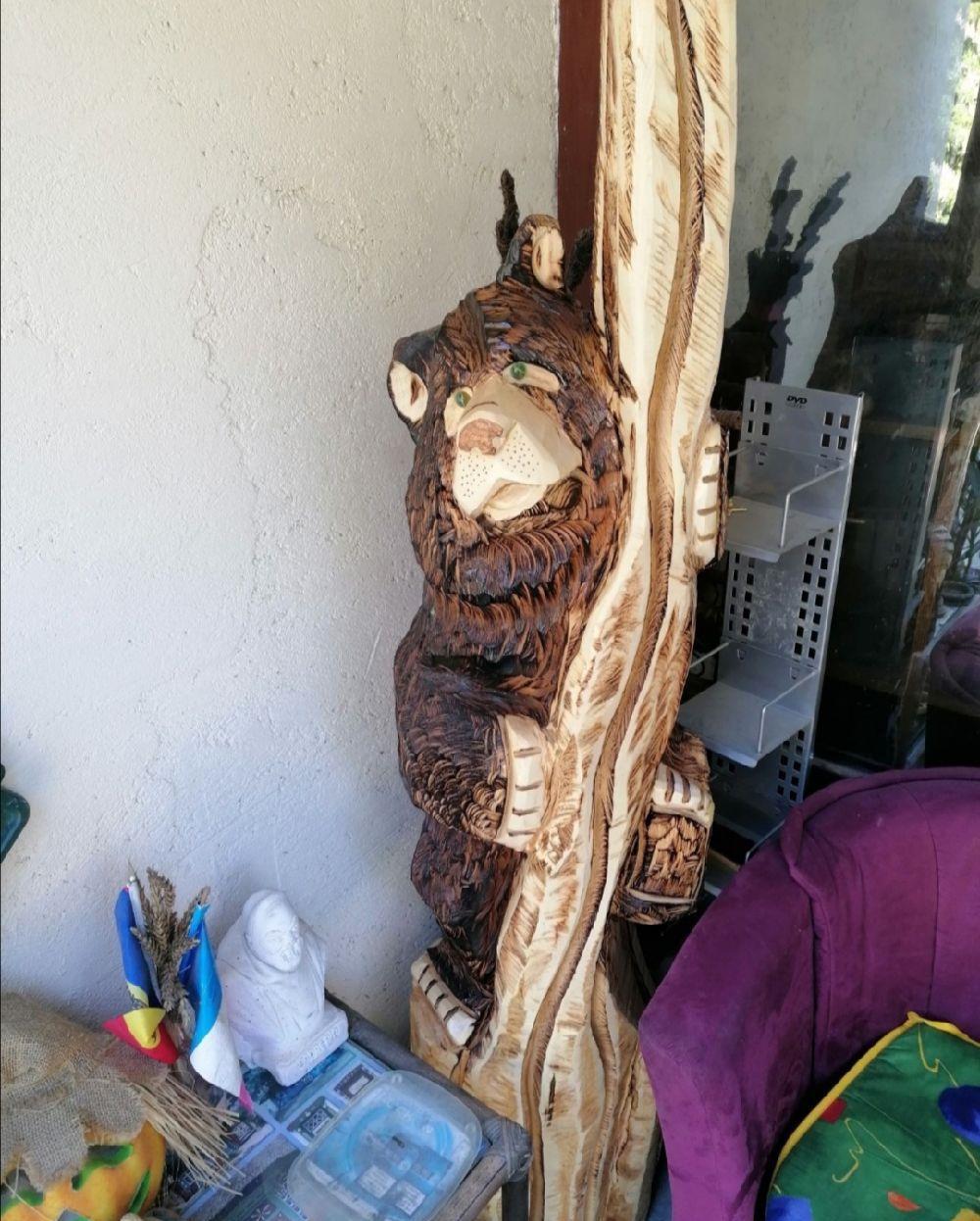 Pui de urs sculptat 97kg